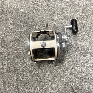 Diawa SeaLine Big Game Saltwater Fishing Reel Trolling Casting Bottom